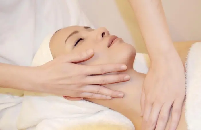 メナードフェイシャルサロン ビアンカガーデンのエステ リラクサロン スタッフ情報 岩崎 由香 ミニモ