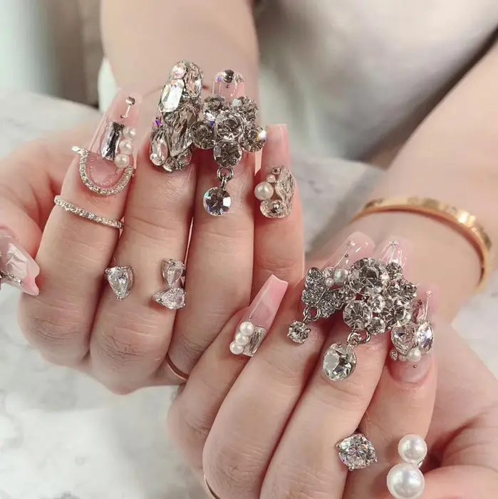 Dネイルサロン所属 D ネイルサロンのメニュー Minimo ミニモ